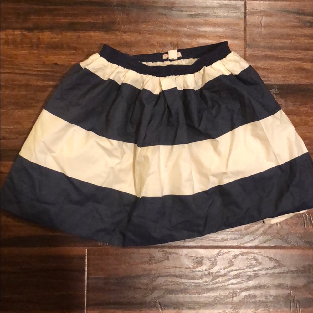 ❤️ JCrew skirt size 8 ( Crewcuts ) ❤️